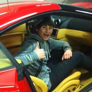 Meet your Posher, Mitch